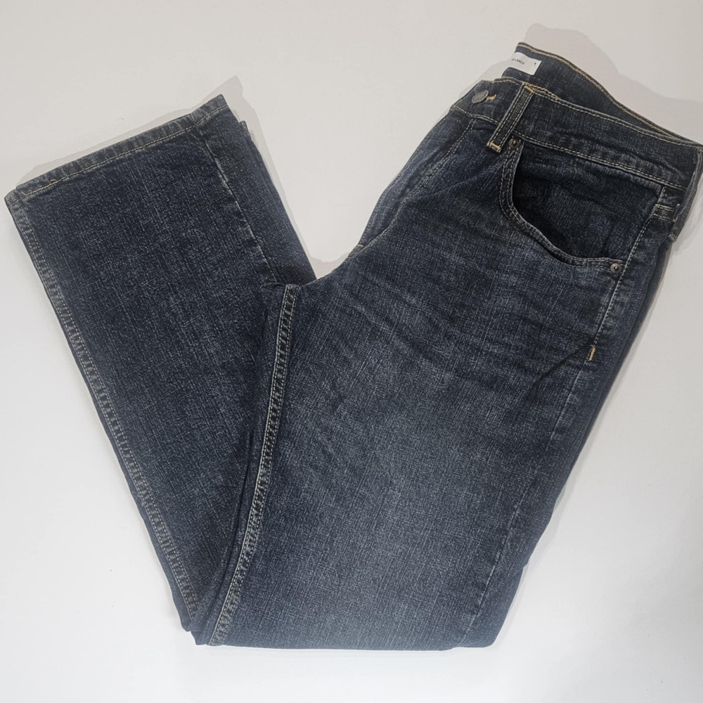 Levis Blue Jeans Mens 32x30 Dark Wash Relaxed Fit Straight Leg Casual Denim